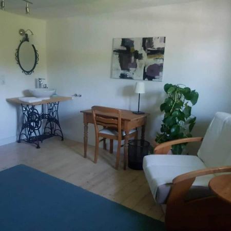 Aeltestes Haus In Quentel - Ferienwohnung 1 Mit Kleinem Garten Hessisch Lichtenau Ngoại thất bức ảnh